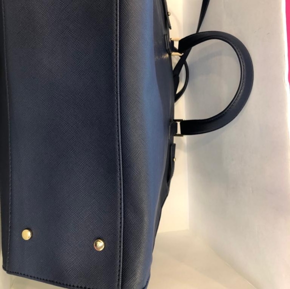 Womens handbag - Picture 2 of 3